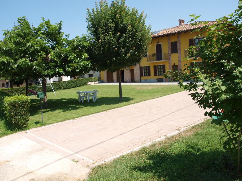 La Casa In Rivalta Βίλα Verduno Εξωτερικό φωτογραφία