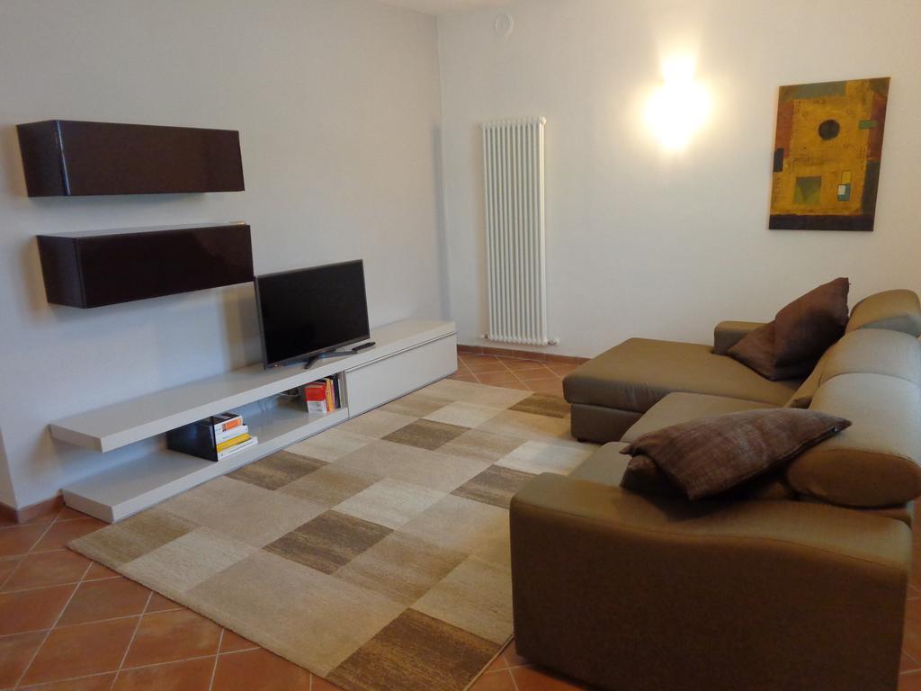 La Casa In Rivalta Βίλα Verduno Δωμάτιο φωτογραφία